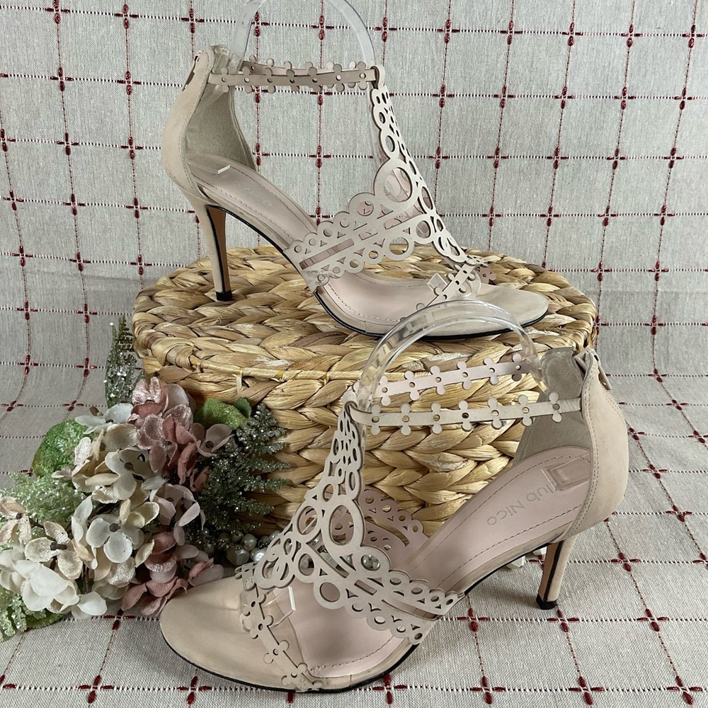 BHLDN Klub Nico “Antonia” Ivory Circular Laser Cutout Wedding Heels Shoes Sz 9
